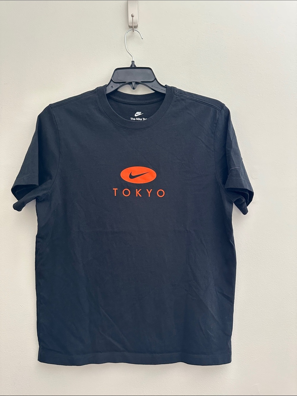 Nike Tokyo Shibuya Exclusive T-Shirt Size XL Embroidered Swoosh on sleeve